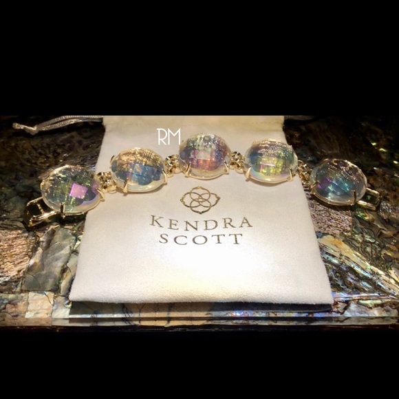 Kendra Scott Jewelry - Gorgeous Kendra Scott Clear Iridescent Cassie EUC